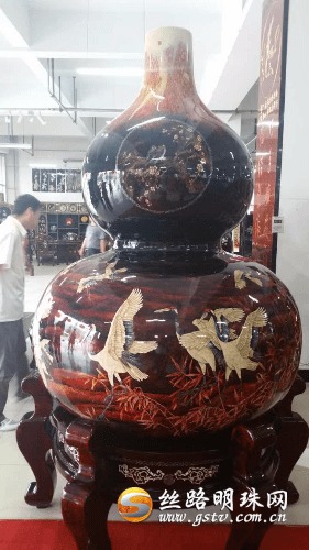 傳承雕漆文化，打造文化集市 工藝美術(shù)品及收藏品零售新路徑